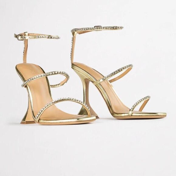 Tony-bianco Women's Gold Courts - Picture 1 of 8